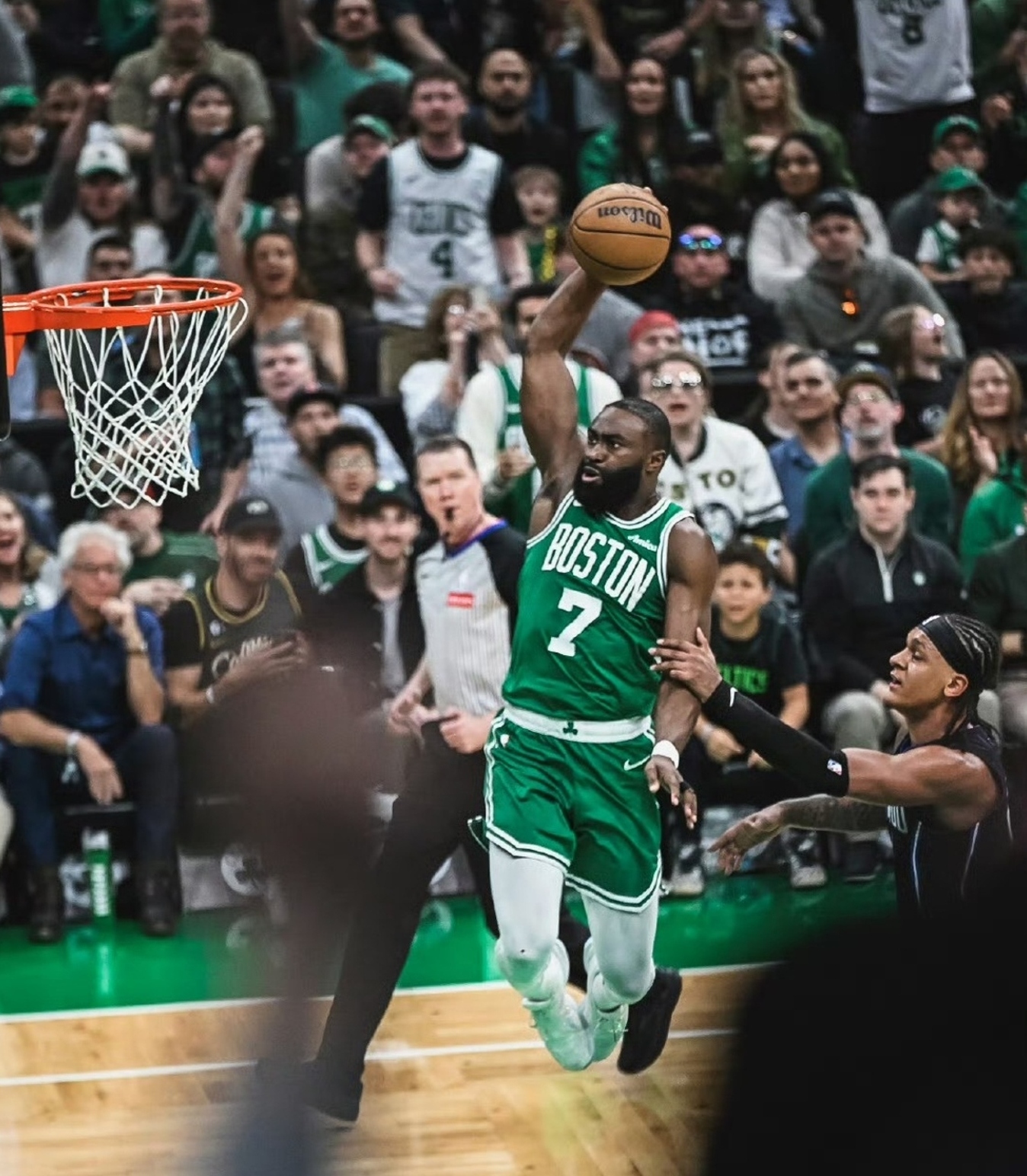 塔图姆爆冷击败SKT，突破纪录引爆全场！的简单介绍爱游戏APP下载