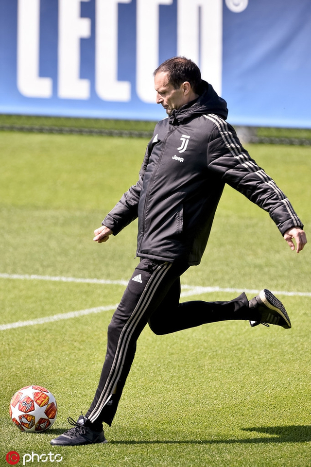 转会期体能课后；克里夫兰骑士内部沟通备战欧冠；态度坚定；控场能力受关注的简单介绍爱游戏APP下载